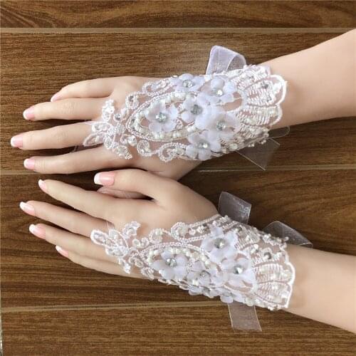 Bride wedding white gloves diamond hollow etiquette gloves embroidered lace gloves