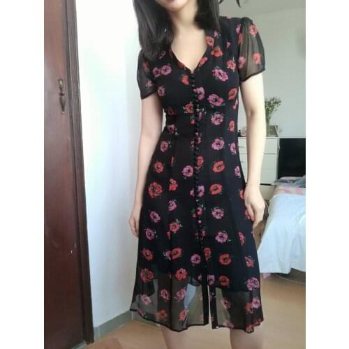 Women Dresses 2020 Spring and Summer V-neck Short-sleeved Silk Buckle Printed Dress