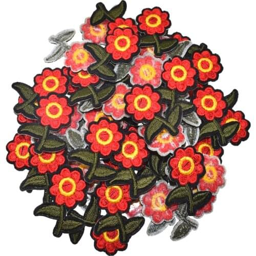 10pcs Iron On Patches For Clothing Embroidered small flower Stickers Badge Appliques Bag Hat Craft Decoration 3.0 x 2.3cm