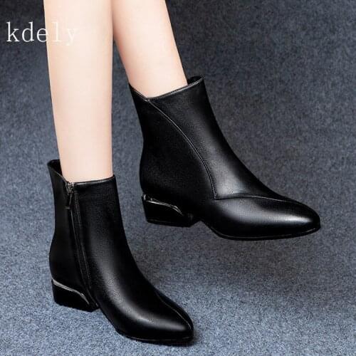 2020 Hot Fashion Winter Women Boots Keep Warm Pointed Toe Leather Women Shoes Plus Velvet Platform Heels Women Ankle Boots
