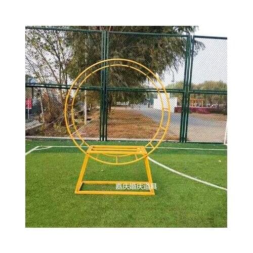 New creative wedding photography iron props flower rack arch Park stool romantic ring shaped wedding props customization