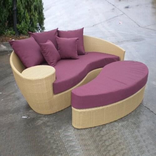 Fashion Brown Outdoor Rattan Daybed , Garden / Patio Furniture to sea port by sea