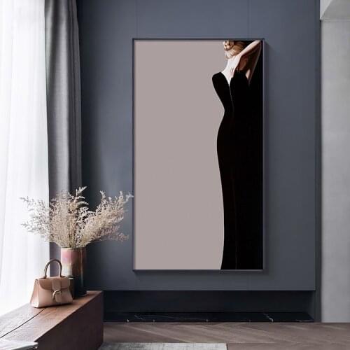 Fashion Wall Art Woman Wearing Elegant Dress Print Sexy Female Poster Canvas Art Beauty Wall Picture Painting Modern Home Decor