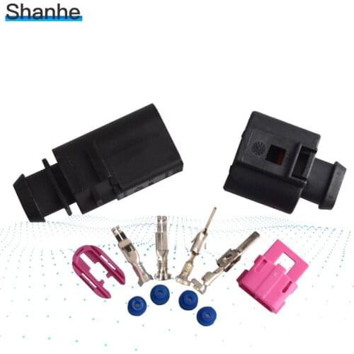 2pin Electric horn plug /3.5 Waterproof Electrical Wire automotive Connector Plug