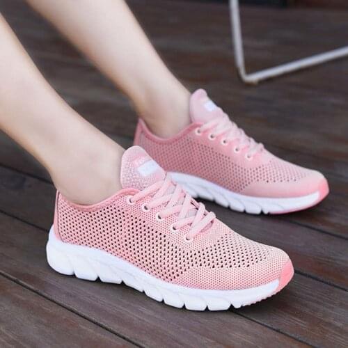 Flying Woven Breathable Running Shoes Womens Sports Shoes Tennis Walking Mesh Womens 2021 Summer New Style