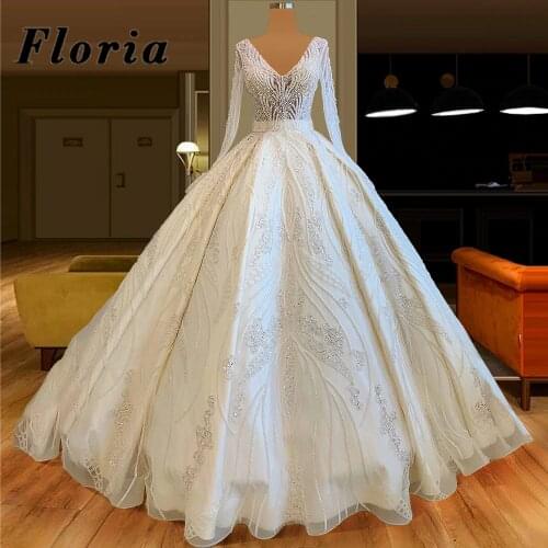 New Arrival Glitter Middle East V Neck Wedding Dresses Vestido De Novia 2020 Long Beaded Dubai Bride Saudi Arabia Bridal Gowns