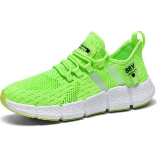 New Fashion Breathable Mens Shoes Ultra Light Coconut Shoes Popcorn Technology Mens Outdoor Sports Running Shoes Student Shoes