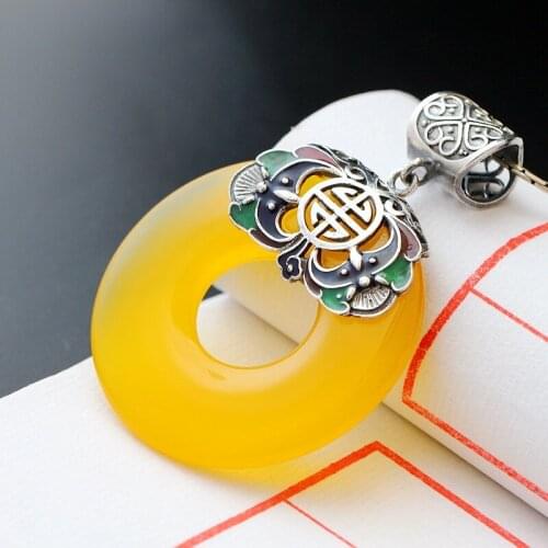 Wholesale Natural Chalcedony Buckle Silver Pendant Retro Thai Silver S925 Sterling Silver Pendant Fashion Men And Women