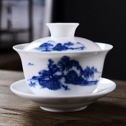 Anti-scald Chinese Traditional Teaware Blue and White Porcelain Flower Gaiwan Kungfu Tea bowl with Lid and Saucer 150ML