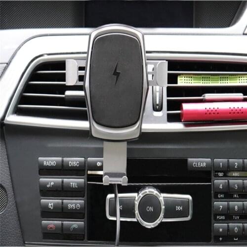 Car Wireless Charger for Smart Phone Fast Charging Automatic Clamping Charger For Smart iPhone xr X Max Huawei Samsung S9 S10