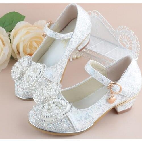 2018 New Kids Shoes For Girl Princess School Shoes For Party And Wedding Flower Children Leather Shoes Fashion High Heel Shoe