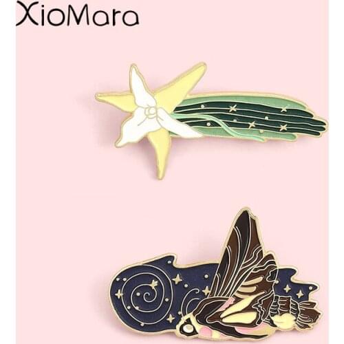 Luminous Enamel Pins Fashion Darwins Comet Brooches Lapel Badges Wholesale Pin Jewelry Gifts for Friends