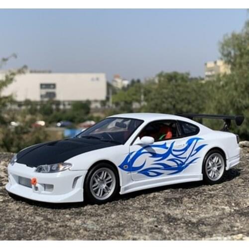1/24 Nissan Silvia S15 Refit Wide Body Car Model Diecasts Alloy Metal Toy Performance Sports Car Model Simulation Childrens Gift