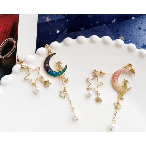 Beautiful Fantasy Starry Sky Moon Earrings Fashion Wild Metal Texture Earrings Ear Clips Jewelry