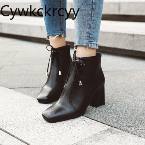 Winter The New fashion Square head Side zipper Thick heel Women boots sweet Bow Plus velvet Keep warm High heel Women boots
