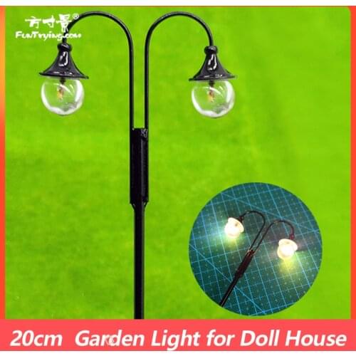 20cm 1:25 Garden Lamp Model Double Head Led Lamp for Doll House Sand Table Material Road Railway Layout Model Hobby Accessories