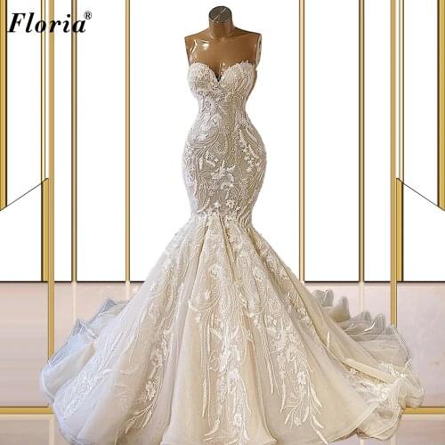 Floria Sleeveless Wedding Dresses