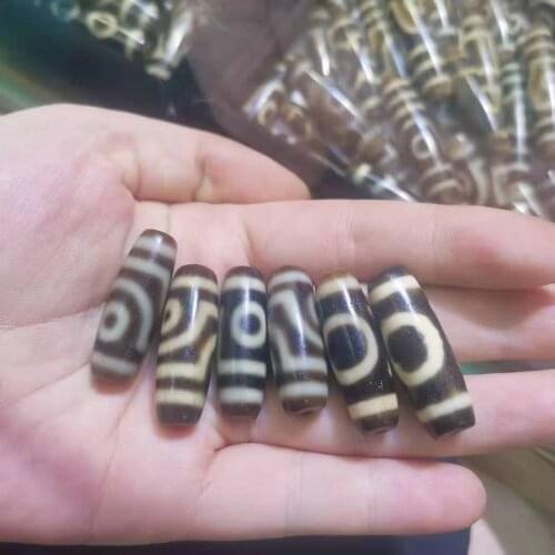 1pcs/lot milk tooth yellow one two eyes tiger tooth heaven earth weathered horseshoe pattern high quality agate dzi wholesale