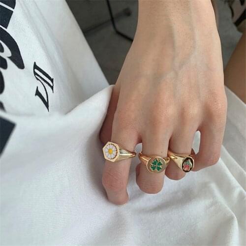 Miuoxion Retro Summer Flower Ring Personality Fashion Creative Jewelry For Women and Men Feature Namour Charm Gift All Seasons