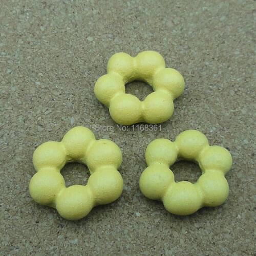 1pcs/lot resin flat back yellow flower doughnut 16mm Cabochons Jewelry Fit Mobile Phone Hairpin Headwear DIY Accessories B106-13