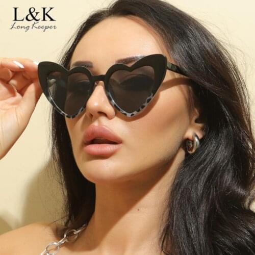 Love Heart Shaped Sunglasses Women Fashion Cute Sexy Retro Cat Eye Sun Glasses Ladies Brand Designer Vintage Eyewear Pink Female