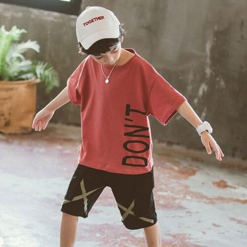 Childrens short-sleeved T-shirt and shorts two-piece suit, boys' summer new suit