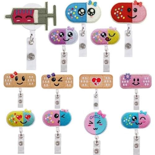 10pcs/lot Felts Smile Cloth Retractable Badge Reel for Hospital Medical Nurse Doctor Organ Heart Brooches ID Name Card Holders