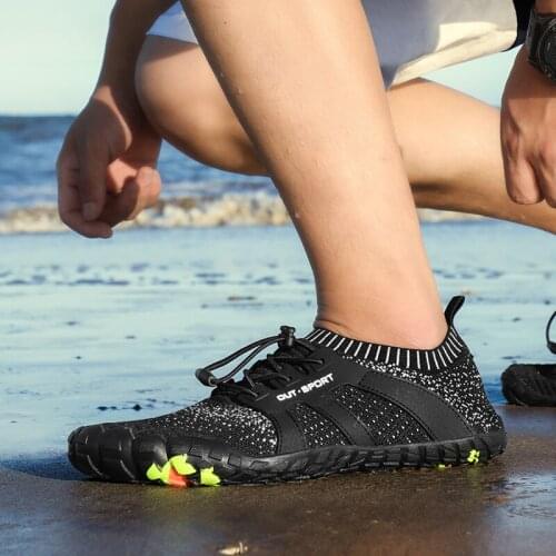 Men Aqua Shoes Barefoot Swimming Shoes Upstream Shoes Breathable Hiking Shoes Quick Drying River Water Sneakers Zapatos Mujer