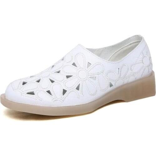 2021 New Embroidery Hollow Sandals Genuine Leather Shoes Woman Fashion Sandals Soft Comfort Casual Shoes Summer Women Sandals