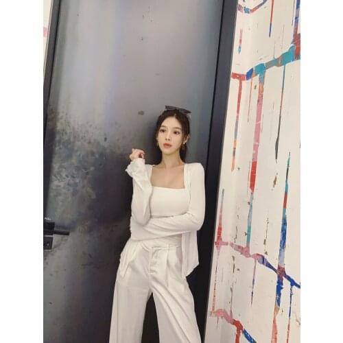 Gentle little sisters autumn new white suspender waistcoat for women with T-shirt fashion suit