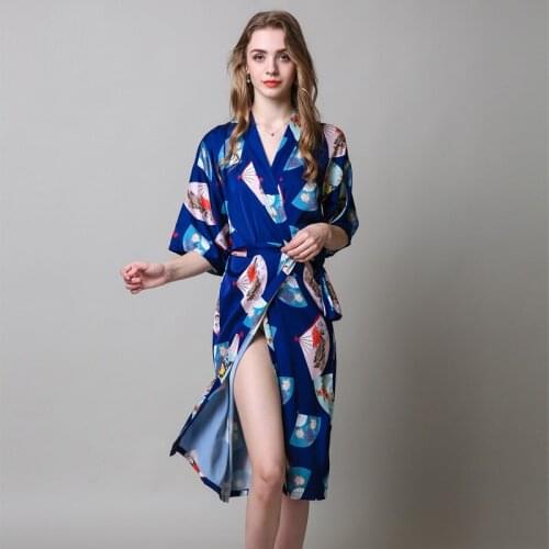 2019 Summer New Female Robe Kimono Bathrobe Gown With Belt Women Dressing Gown Sleepwear Sexy Nightgown Lady Wedding Gift