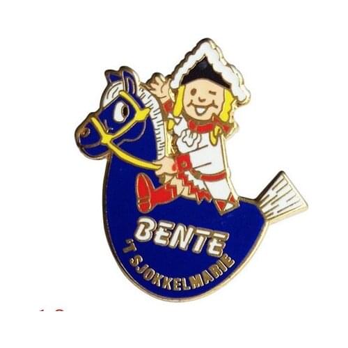 Metal badge with metal plating