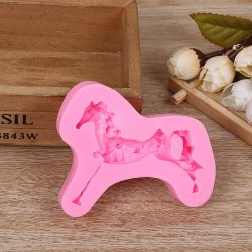 Mijiang 3D Steed Horse Silicone Mould DIY Fondant Chocolate Sugarcraft Soap Mold Cake Decorating Tools Confeitaria Kitchen