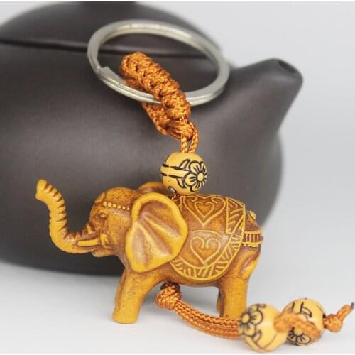 Women Men Lucky Wooden Elephant Carving Pendant Keychain Religion Chain Key Ring Keyring Jewelry Wholesale Cute Keychain Llavero