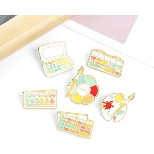 New Color Paint Brooch Painting Palette Brooch Watercolor Palette Brooch Cartoon Backpack Badge Creative Heart-shaped Pin