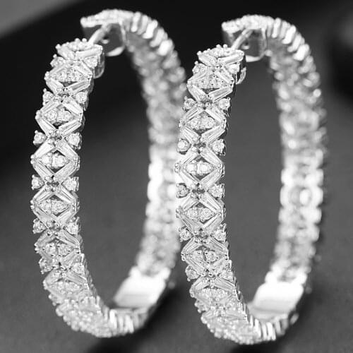 LARRAURI Noble Luxury Design Wonderful Jewelry Hoop Earrings Cool Sawtooth Shape Accessories For Women Girl Appointment Party
