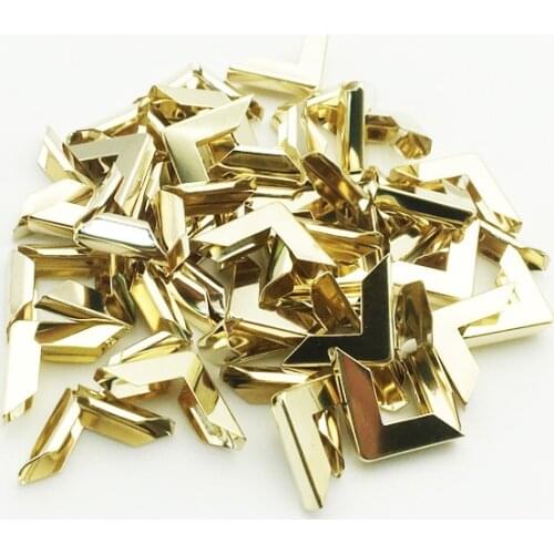 50PCS/Pack 16x16x5mm Gold Metal Book Corners For Photo Albums Menus Folders DIY Scrapbooking Decor Corner Protectors SC151