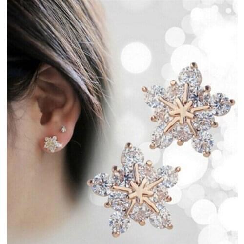 Fashion Small Fresh Metal Crystal Flowers Star mini Earrings Short Earring Gift 1Pair Rhinestone Snowflake Stud Earrings