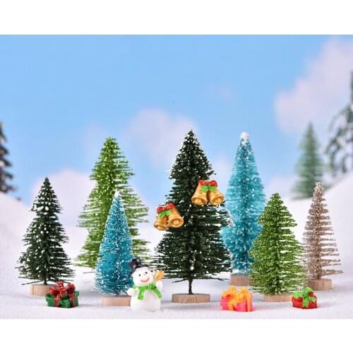 5PCS Artificial Mini Size Christmas Tree House Decoration Figurine Miniature Fairy Garden Ornament Desk DIY Accessories