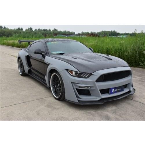 Suit For 15-18 Refitted Carbon Fiber Perforated and Old Mustang Hood