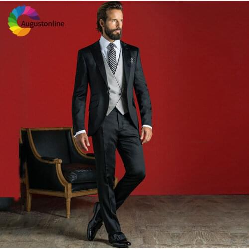 Black Men Suits Wedding Suits for Man Blazer Suit Peaked Lapel 3Piece Jacket Pants Vest Classic Groomsmen Suit Groom Tuxedos