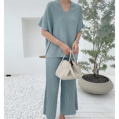 Ice Silk Summer Womens Tracksuit Knitted V-neck Short Sleeve Loose Tshirt Tops Women 2021 + Wide Leg Pants Solid Suits Female