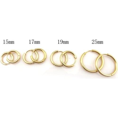 XiaoYaoTYM Stud Earrings