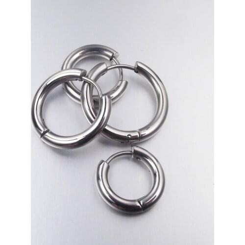 2 pieces 3mm thick Silver Brand New Stainless Steel Hoop Earrings Korean Cute Round small Circle Ear Jewelry