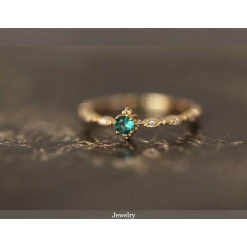 Liemjee S925 Sterling Silver Inlaid Emerald Ring Fashion Luxury Simple Jewelry For Women Feature Namour Charm Gift All Seasons