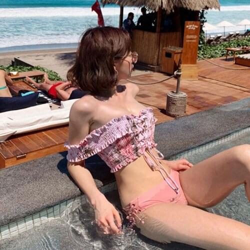 The new web celebrity swimwear swimsuit fission female conservative bubble hot spring fashion sexy two-piece outfit