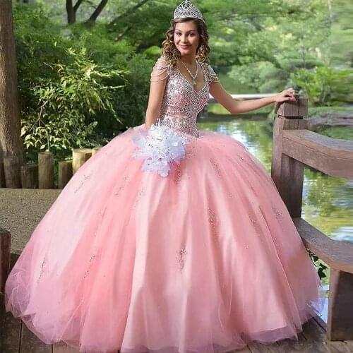 Lovely Pink Quinceanera Dresses 2020 V-neck Beading Sweet 15 16 Dress Puffy Skirt Satin Ball Gown Prom Dress Birthday Party