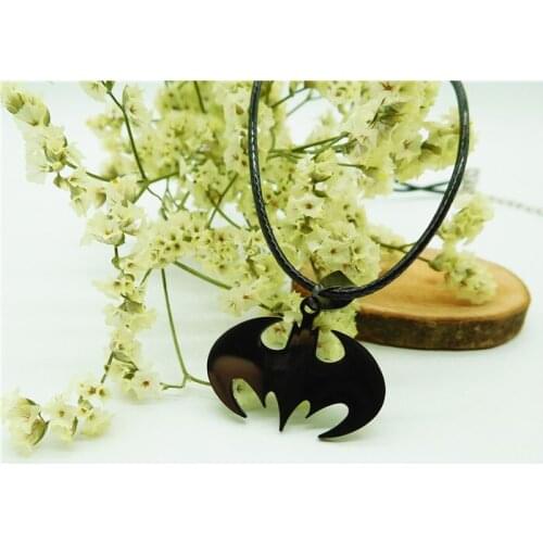 HC 2018 Newest Men Women Fashion Black Color Stainless Steel Bat Pendant Short Necklace Men Gift Jewelry Drop Shipping Necklac F