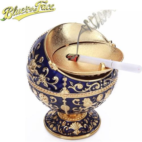 Gold Windproof Ashtray With Cover Creative Standing Ash Tray with rotating lid for Home and Car Gadget