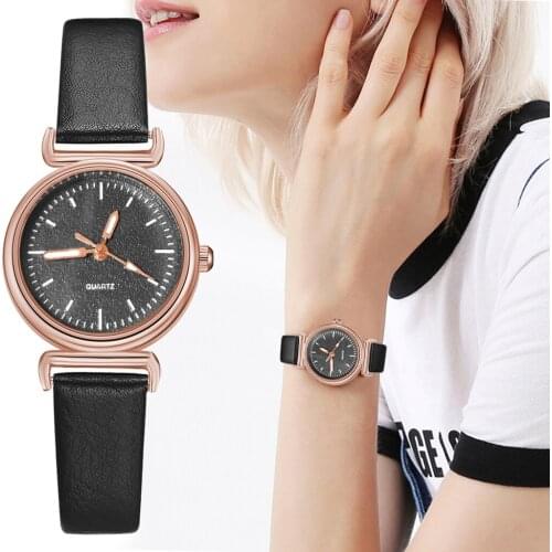 Exquisite Small Women Dress Watches Leather Female Clock Women Mini Design Bracelet Wristwatches Reloj Mujer